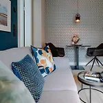 Living Lorens No 3 Lägenhet *